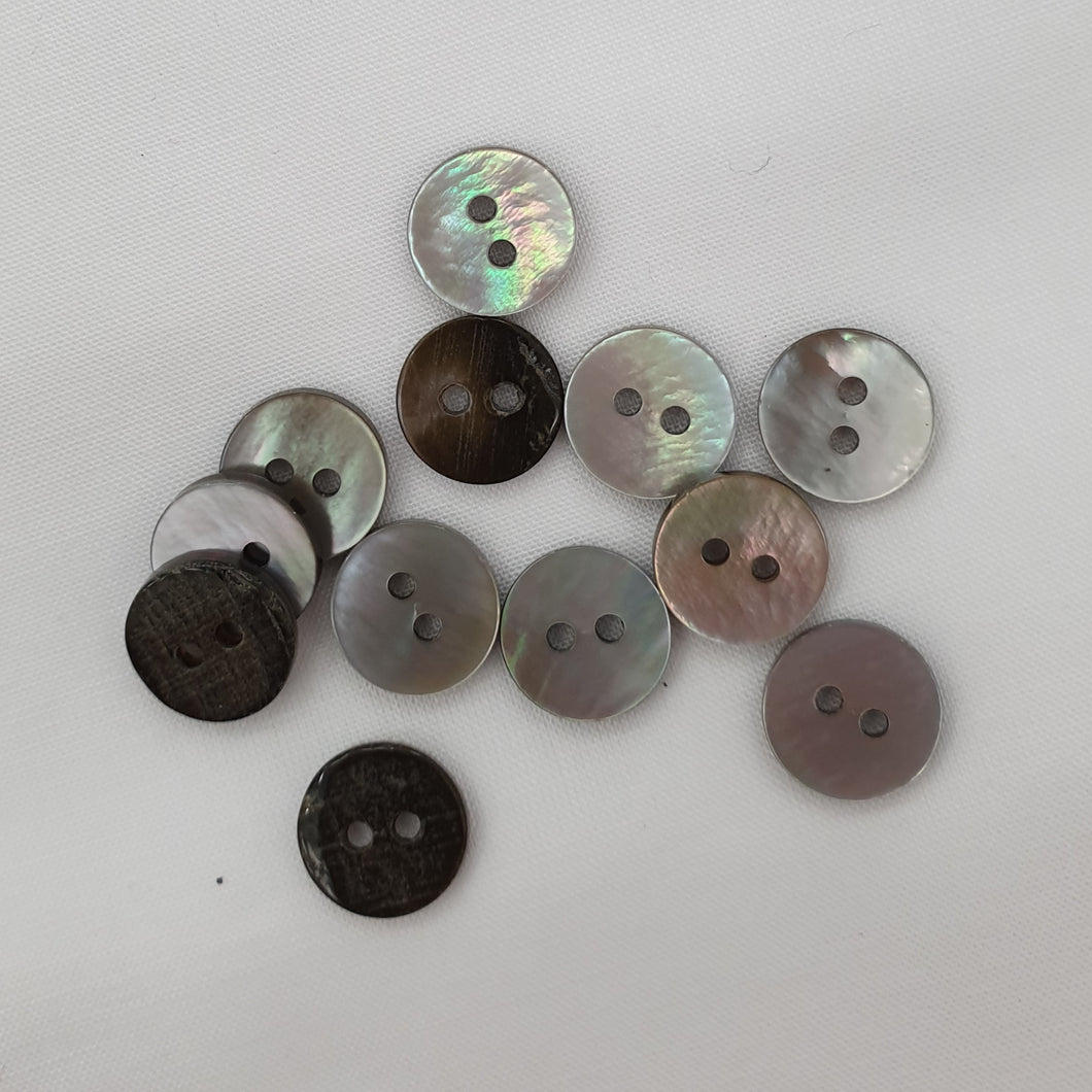 Genuine Mother of Pearl buttons Smoke 7mm