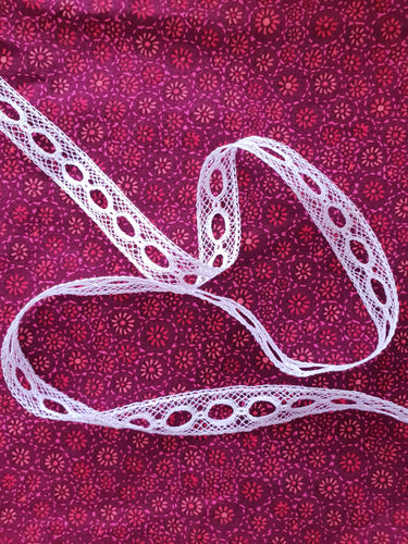 Lace Beading White and Ivory 15mm